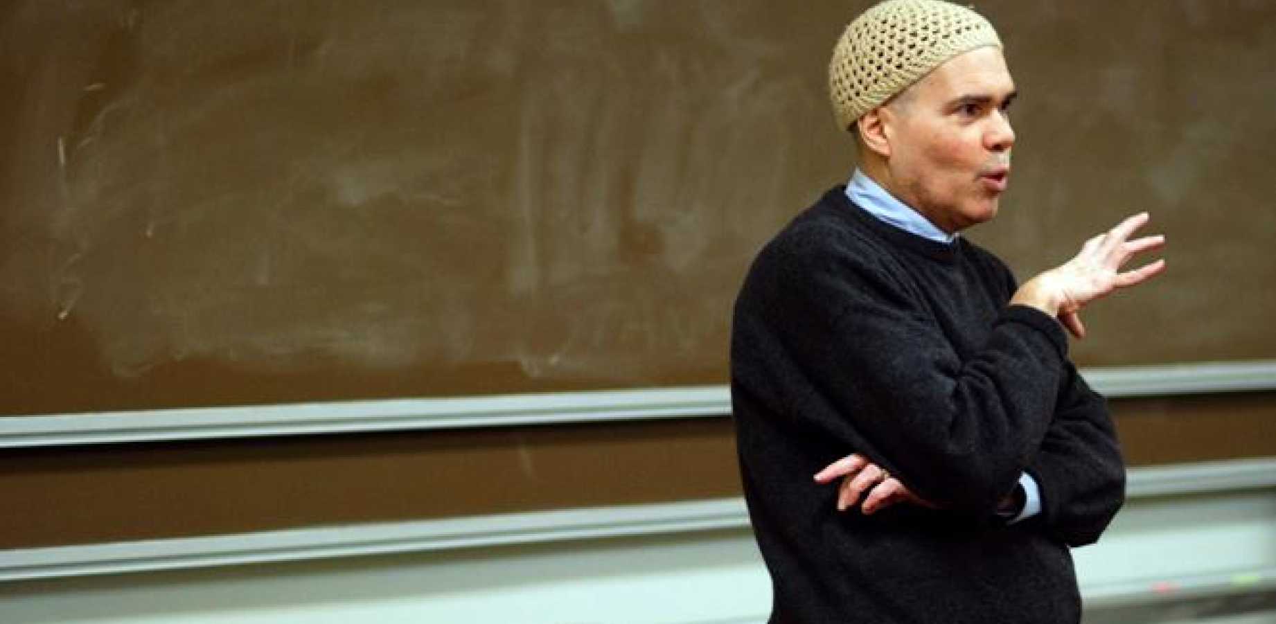 ABD'li akademisyene terör soruşturması