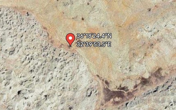 ABD'li dağcı bin metre derinlikte rahats