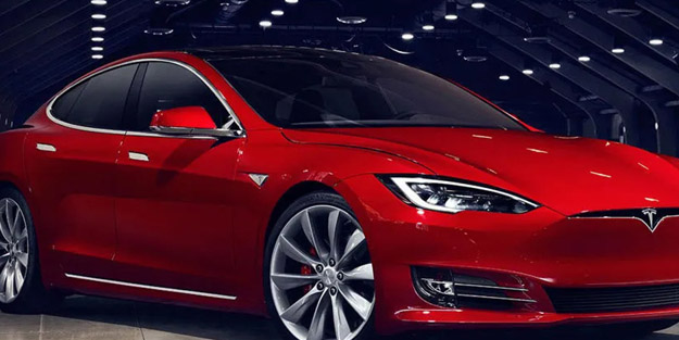 ABD'li elektrikli otomobil devi Tesla Türkiye piyasasına girmek istiyor! Fiyatları yüzde 20 indiriyor!