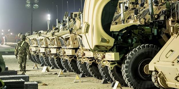 ABD'li emekli generallerden bomba açıklama! Tarih verip uyardılar: Ülkede darbe yapılabilir