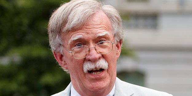 ABD’li isimden Kovid-19 isyanı: Komünist rejime güvenerek dünyayı yanlış yönlendirdiler