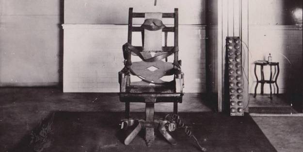 ABD'li Vali, 70 yıl önce idam edilen 7 siyahiyi affetti