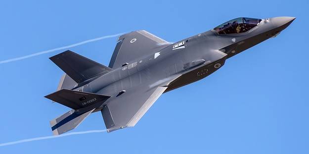 ABD'li yetkililerden çarpıcı F-35 itirafı: 2036 yılında...