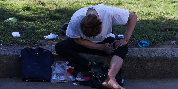 ABD'lilerin gündemi: Fazla dozdan ölenlerin sayısı korkunç seviyede