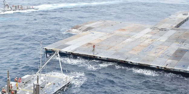 ABD'nin Gazze'de kurduğu geçici limanda dağılma riski