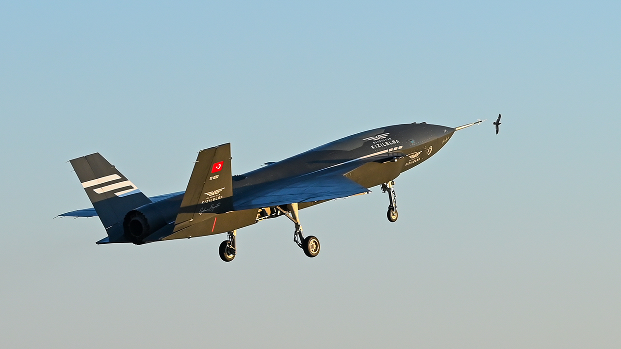 ABD'nin gözü kulağı ondaydı! Bayraktar Kızılelma'dan bomba haber geldi