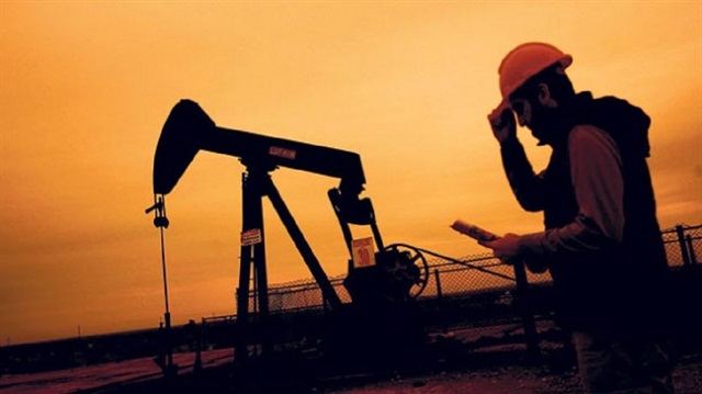 ABD'nin haftalık petrol stokları düştü