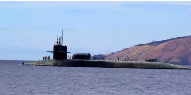 ABD'nin nükleer denizaltısı bölgede!