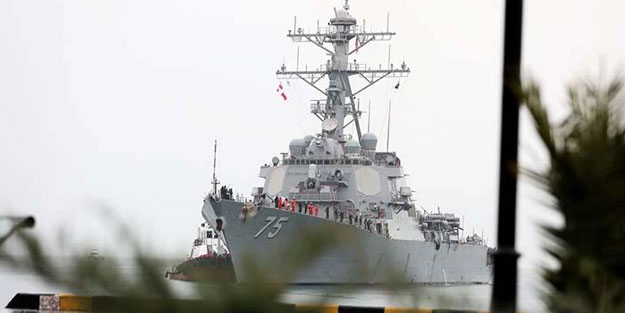 ABD'nin savaş gemileri o üsten ayrıldı