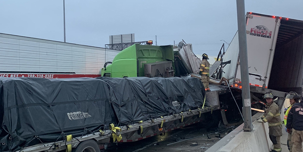 70'ten fazla aracın karıştığı zincirleme kaza!