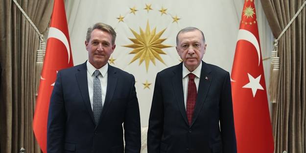 ABD'nin yeni Ankara Büyükelçisi Erdoğan'a güven mektubu sundu