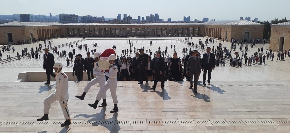 ABD’nin yeni Büyükelçisi Satterfield Anıtkabir’de 
