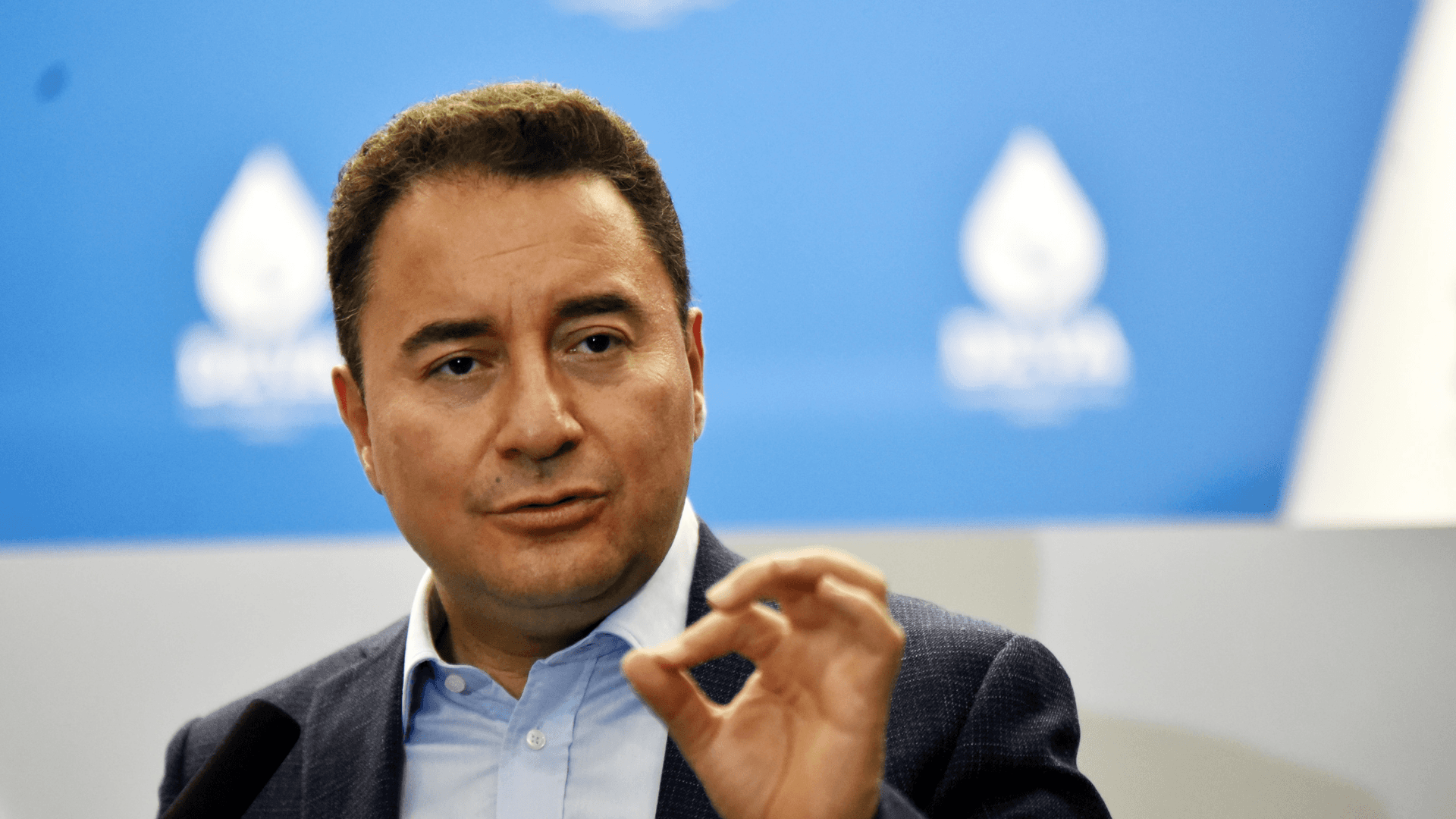 Abdulkadir Selvi, Babacan’ı madara etti