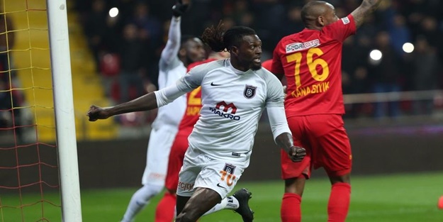 Abdullah Avcı açıkladı! Adebayor Galatasaray maçında oynayacak mı?