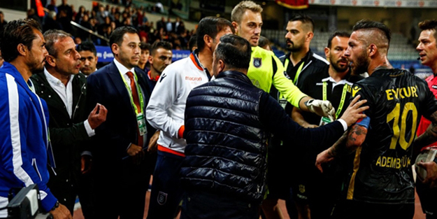 Abdullah Avcı ile Adem Büyük arasında gerginlik!