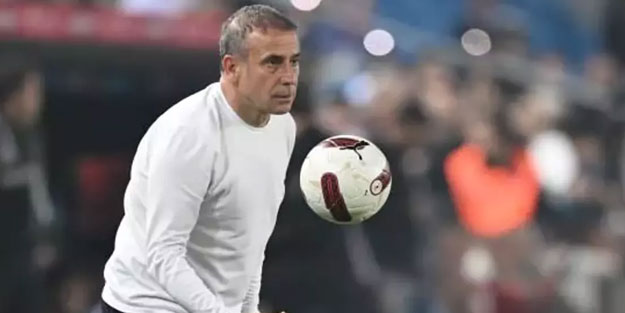 Abdullah Avcı oyuncusuna kızdı! Oyundan atılması doğru