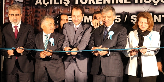 Abdullah Gül Erbakan Parkı'nın açılışını gerçekleştirdi