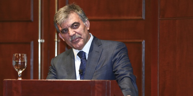 Abdullah Gül 'Jön Türk'e ağzının payını verdi