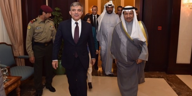 Abdullah Gül'den sürpriz ziyaret!