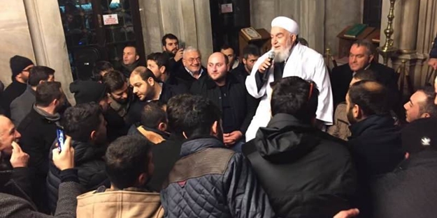 Ustaosmanoğlu Hocaefendi Hakk'a yürüdü