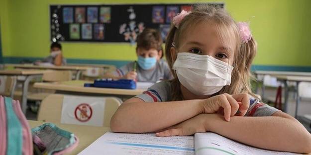 Abdurrahman Dilipak, okullarda maske takma zorunluluğunu değerlendirdi!