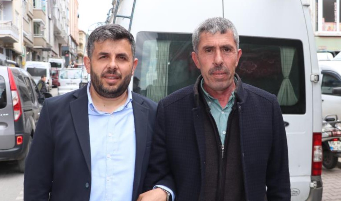 Abi kardeş ikisi de muhtar seçildi