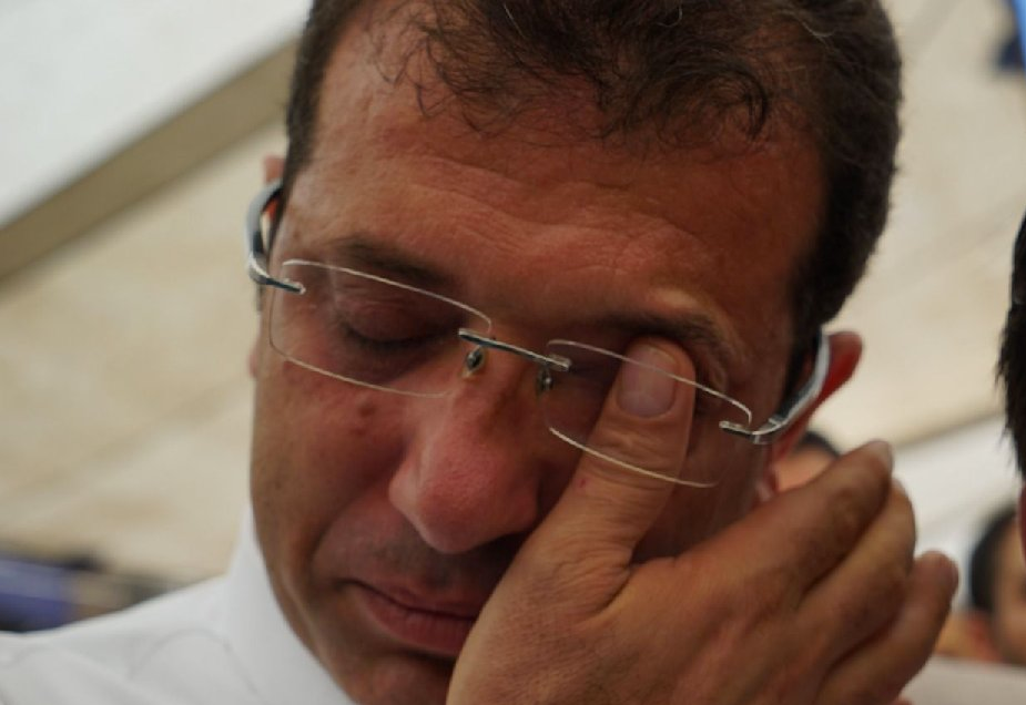 Ablasının bir tanesi İmamoğlu işte şimdi hapı yuttu! Ekrem zırıl zırıl ağlayacak
