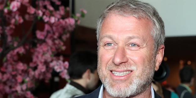 Abramovich yeni kulübü için tekneyle yanaştı!