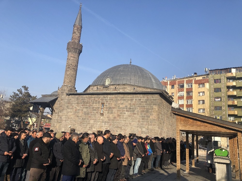 Acar ve Bozkurt ailelerinin acı günü 
