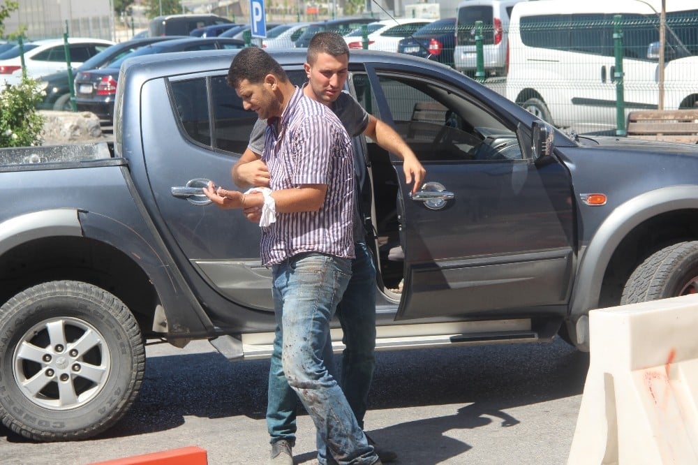Acemi kasaplar hastanelere akın etti 