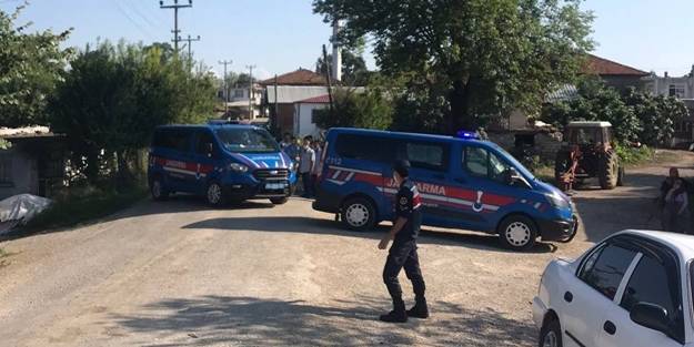 Acı olay: Ağabeyinin kullandığı kepçenin altında kaldı