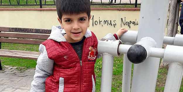 Acı ölüm! Dayısının kullandığı kamyonetin altında kaldı