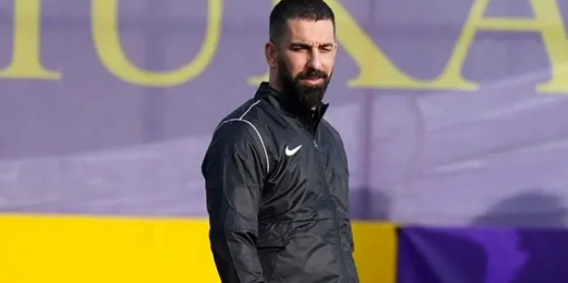 Acil planı ortaya çıktı! Peş peşe kritik hamle.. Arda Turan'dan sürpriz Eyüpspor kararı...