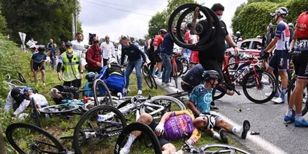 Açtığı pankartla bisikletçilerin düşmesine neden olmuştu! O seyirci hakkında flaş hamle