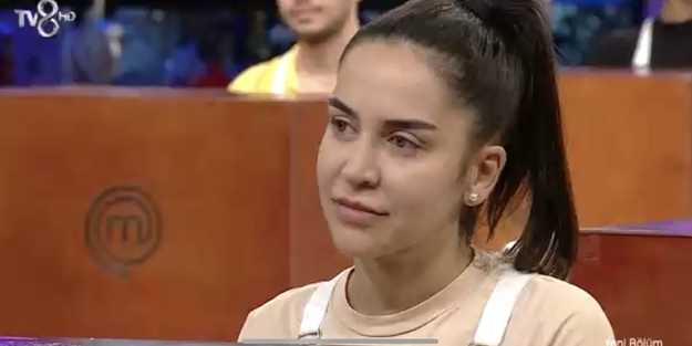 Acun ‘Kırmızı Oda’ konseptini sevdi! Yarışmacıya anlattırdıkları şeye bakın