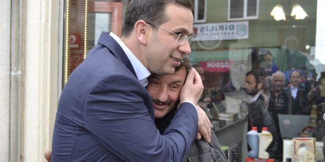 AK Partili Cora: Hep aynı plak dönüyor