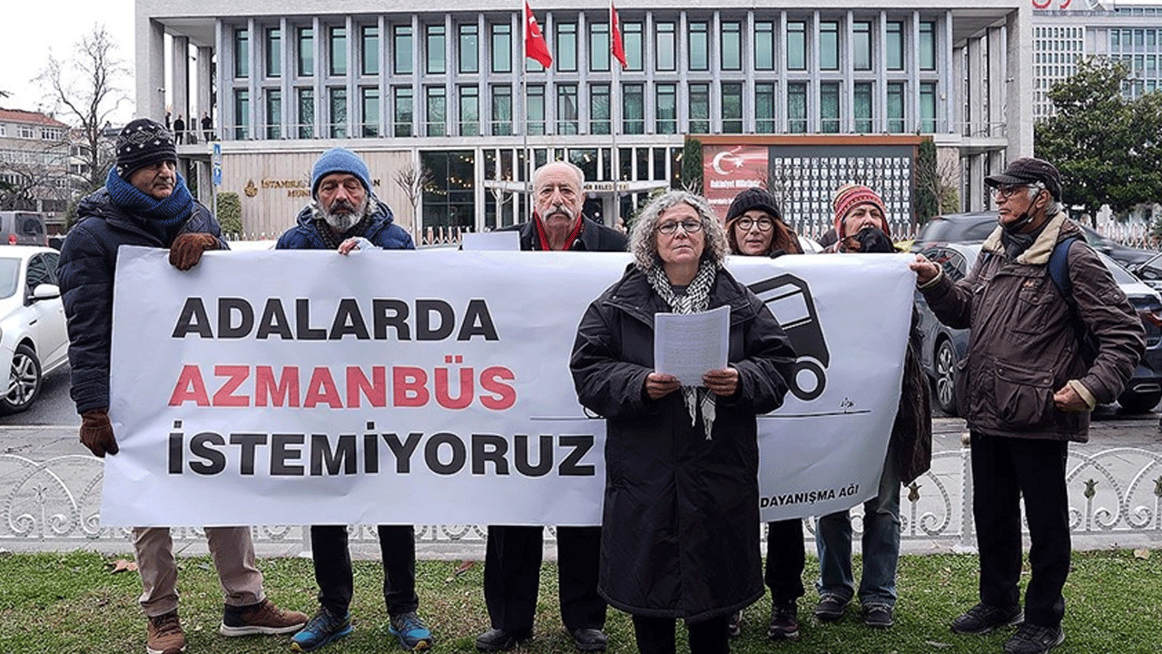 Ada halkından Ekrem'e protesto