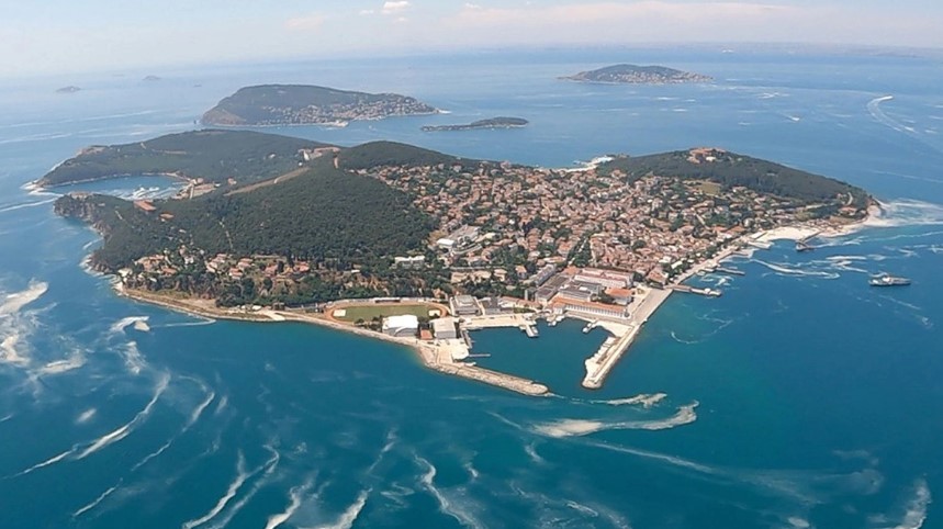 Adalar için harekete geçildi: Resmi gazetede yayınlandı!