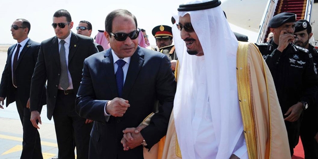 Mısır karıştı: Ülkeyi sattın!