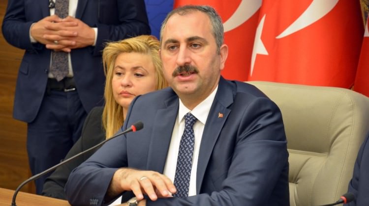 Adalet Bakanı Abdulhamit Gül’den 