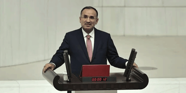 Bekir Bozdağ'ın milletvekilliği düştü