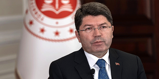 Adalet Bakanı Tunç, "Anayasamızdaki vesayetçi ruh ortadan kalkmadı"