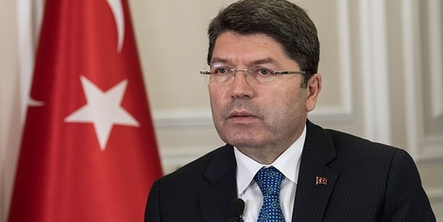 Adalet Bakanı Tunç'tan 'Yeni anayasa' mesajı!
