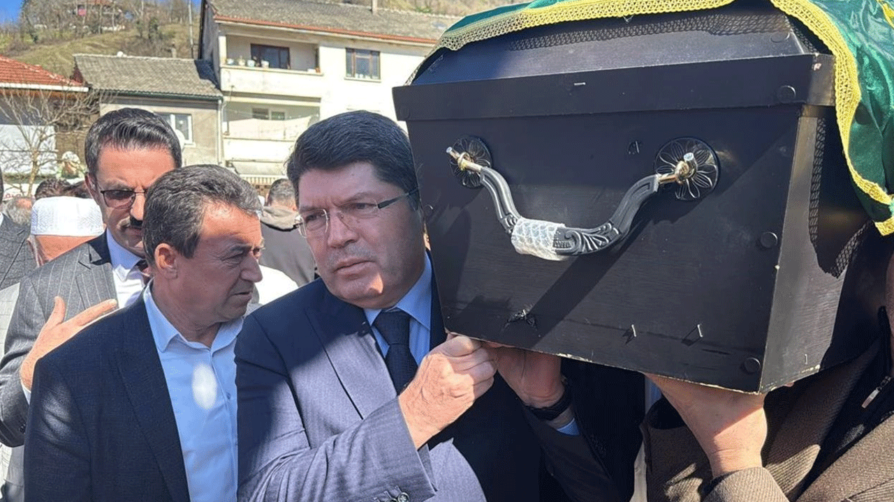 Adalet Bakanı Yılmaz Tunç, cenaze törenine katıldı