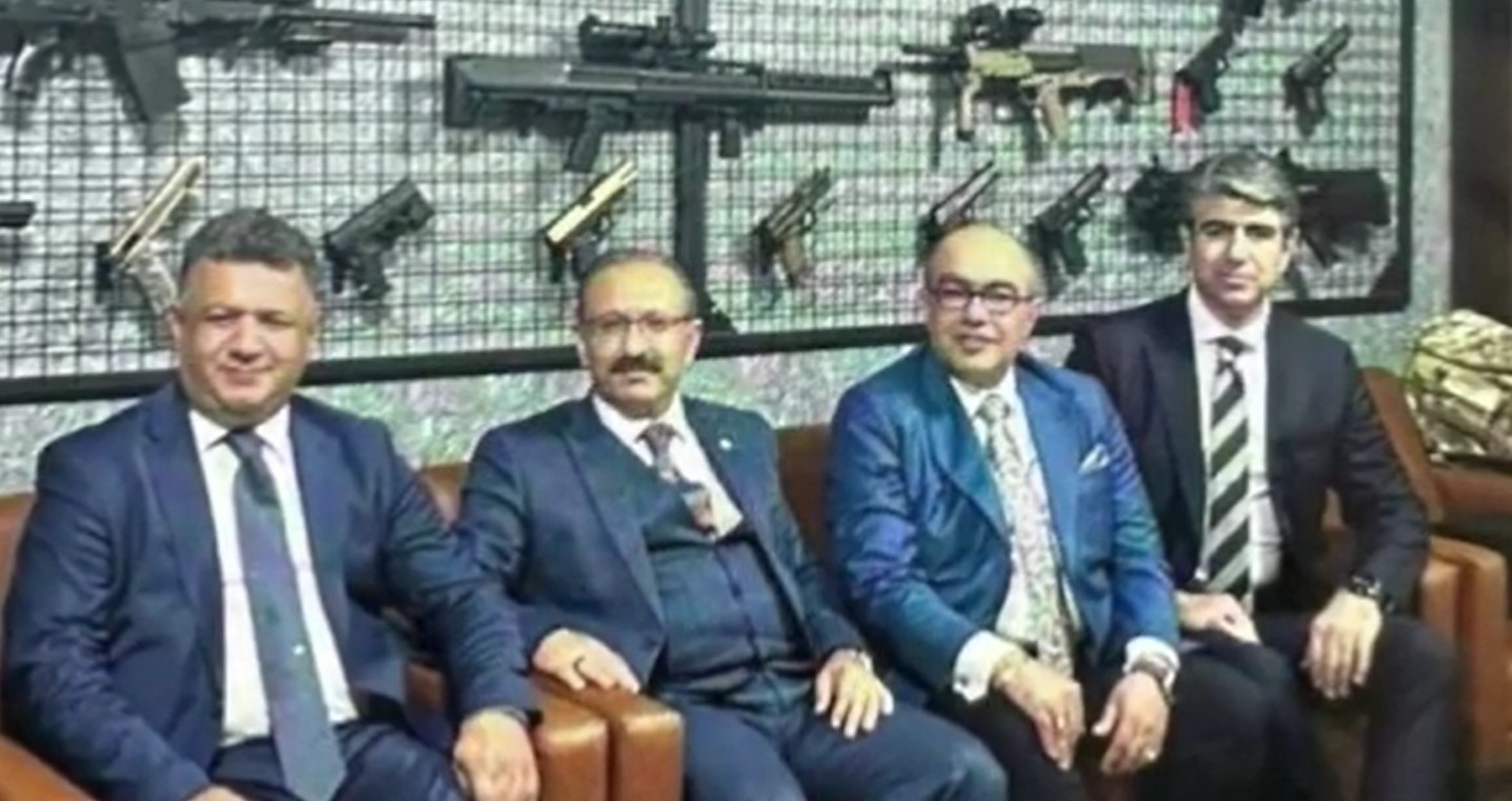 Adalet Bakanı'ndan İzmir Adliyesi açıklaması! Görüntüler tepki çekmişti