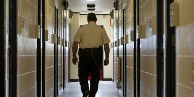 Adalet Bakanlığı CTE lise mezunu 6 bin 684 gardiyan İKM alımı yapacak gardiyan alım şartları ve tarihi