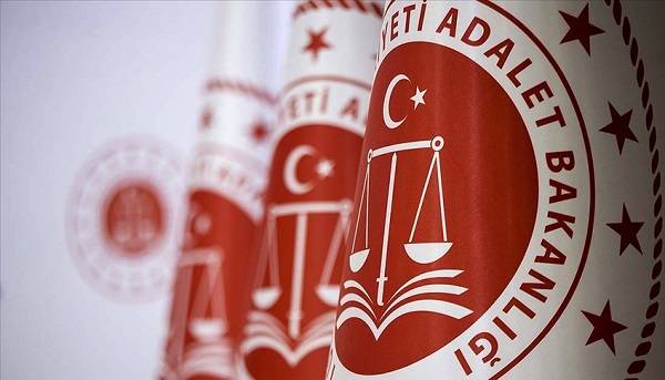 Adalet Bakanlığı personel alımı 2022 son başvuru tarihi: İKM, mübaşir, zabıt katimi başvuru sayfası!