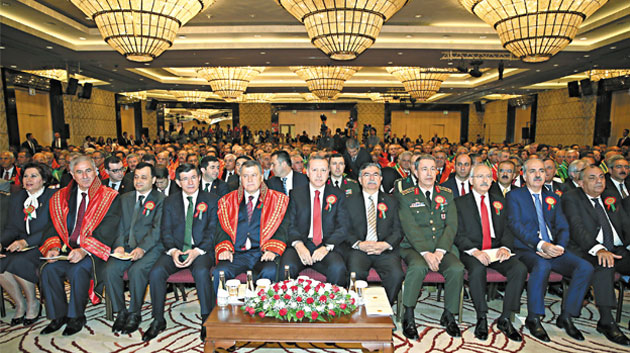 Adalet ve istikrar mesajları