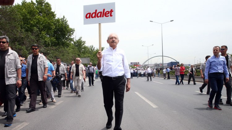 Adalet Yürüyüşü'ne evde devam ediyor!