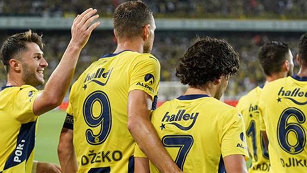 Fenerbahçe Adana Demirspor karşısında 3 puanı aldı